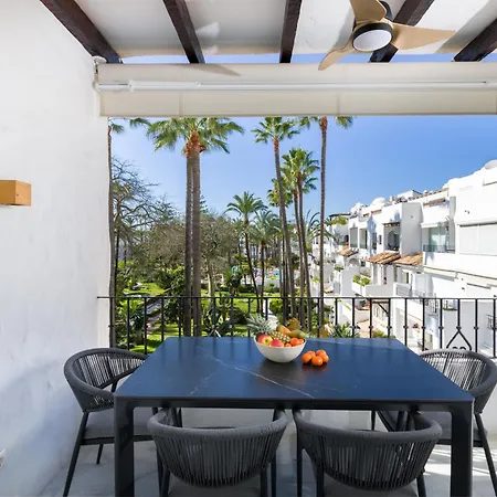 Urb, La Alcazaba 614 Y 642 Banus Apartment
