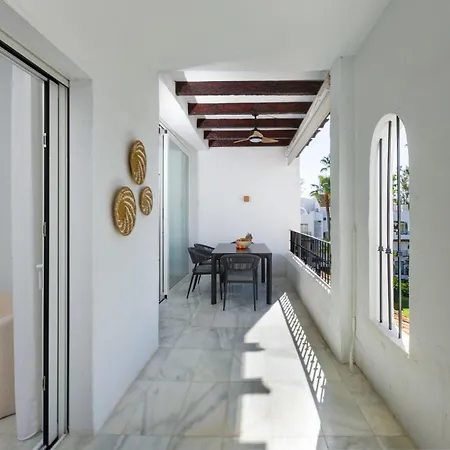 Apartament Urb, La Alcazaba 614 Y 642 Banus Marbella